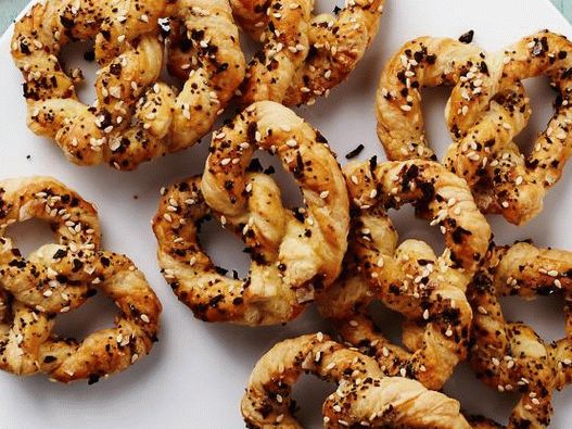 Pretzels de massa folhada