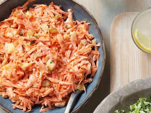 Salada de repolho com cenoura e abacaxi (no 13)