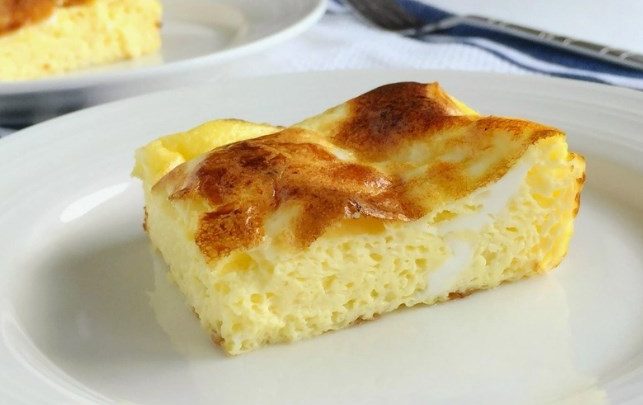 Omelete francesa com queijo