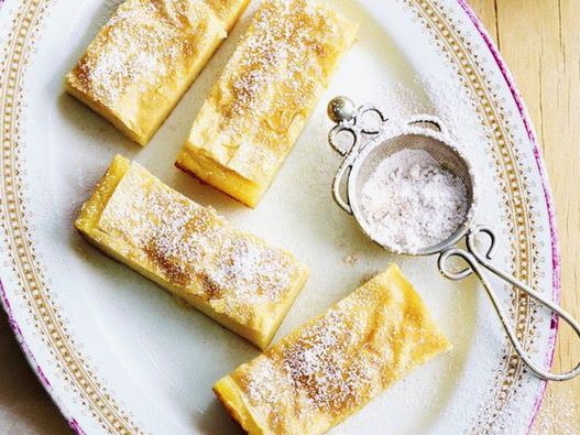 Foto Galaktobureko (bolo de leite grego)