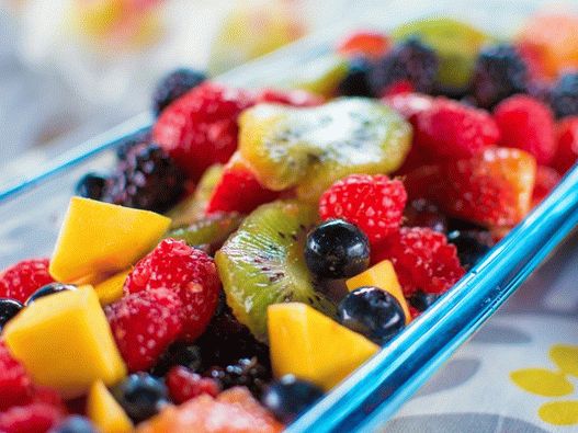 Foto salada de fruta fresca havaiana