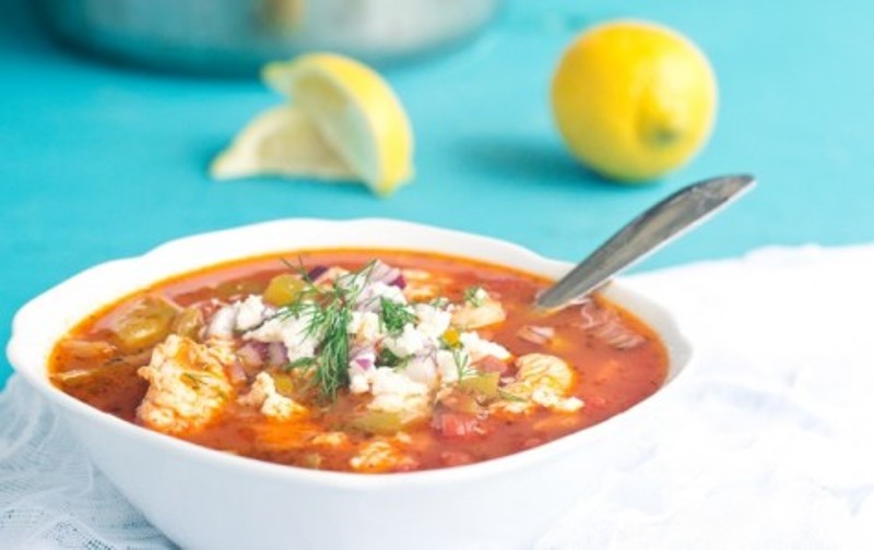 Sopa de peixe grego