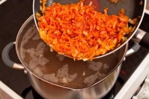 Sopa de peixe grego