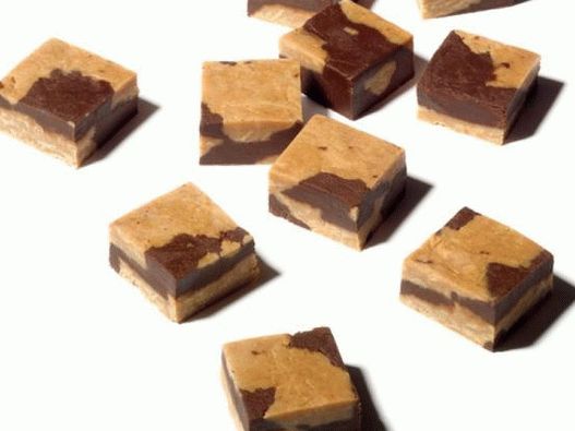 Foto de chocolate e manteiga de amendoim Toffee Iris