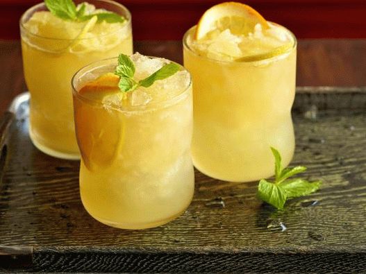 Foto de espumante limonada Bourbon