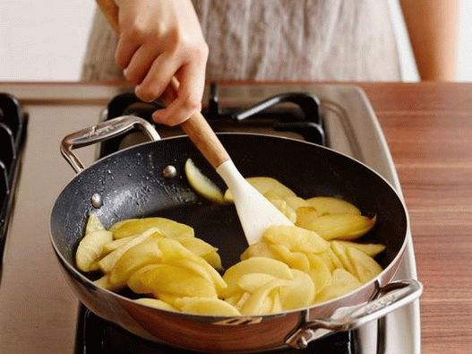 Cozinhe as maçãs