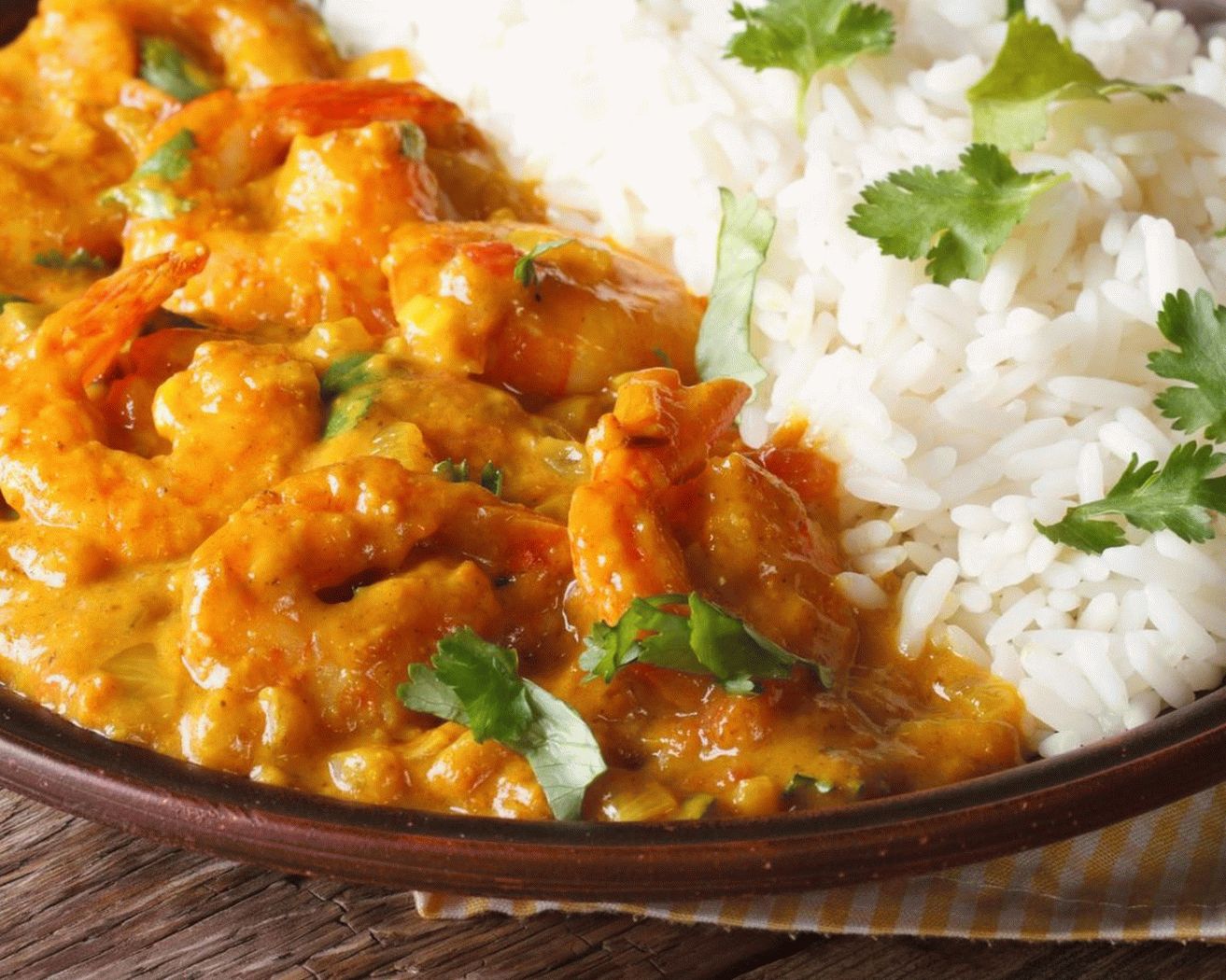 Caril de Camarão com Arroz