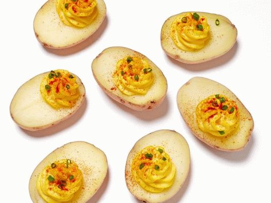 Foto batata com mistura de ovos