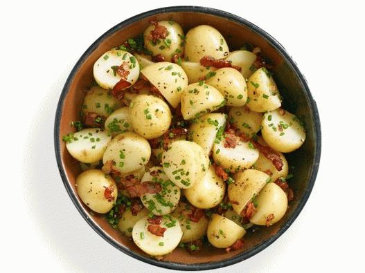 Foto salada de batata - um prato tradicional da Alemanha