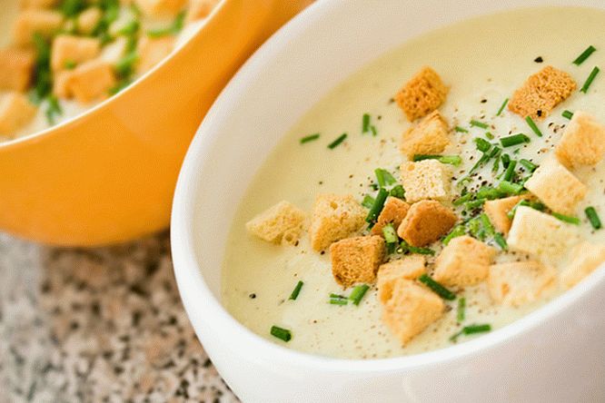 Sopa de purê de batatas