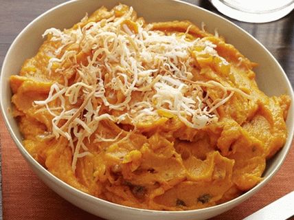 Foto purê de batata indiano de batata doce
