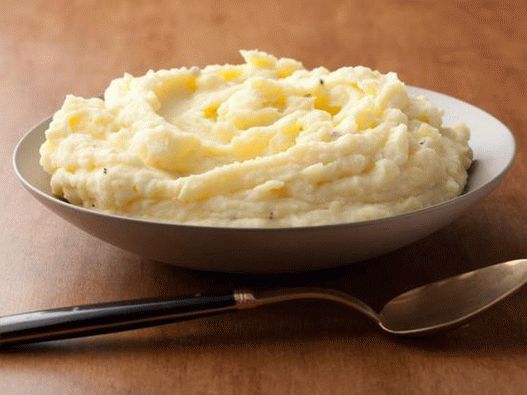 Foto Purê de batatas com creme de leite