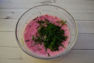 Sopa de beterraba com kefir