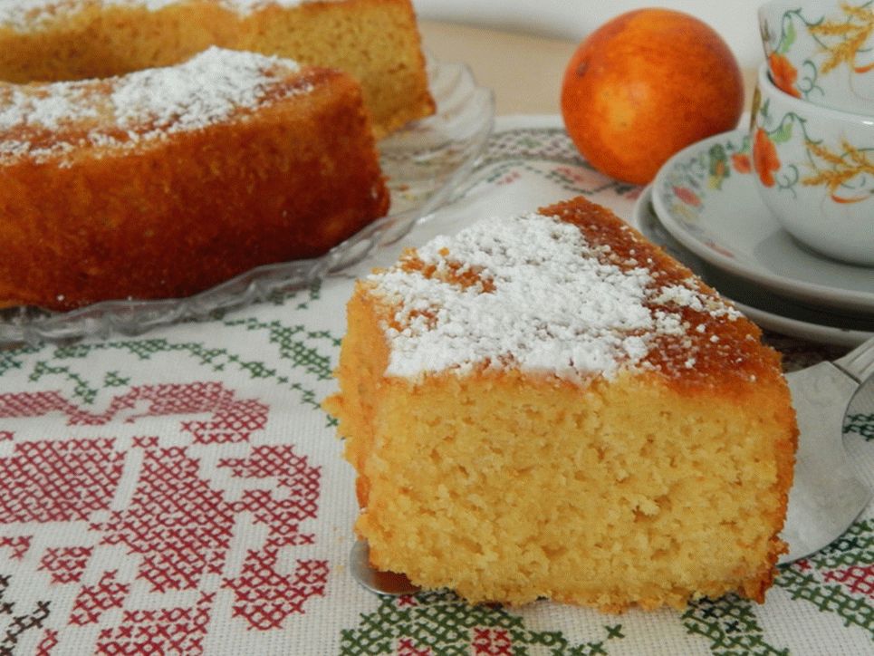 Cupcake com purê de laranja