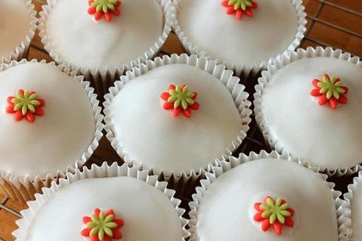 Cupcakes de foto com cobertura