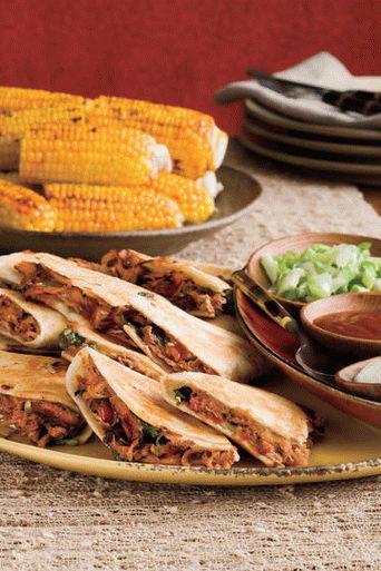 Foto de Quesadilla com peru e pesto