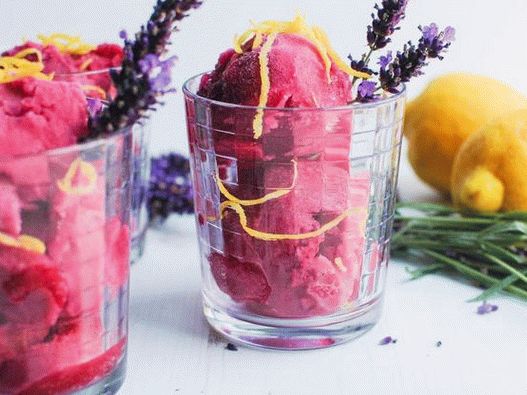 Foto Sorvete de morango-lavanda