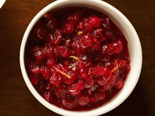 Aprecie com cranberries e Cointreau