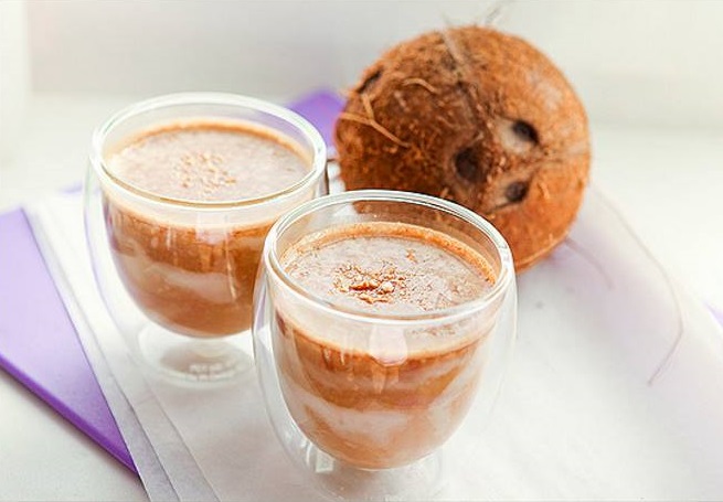 Café com leite de coco