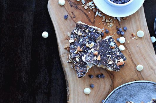 Foto doces com íris e nozes