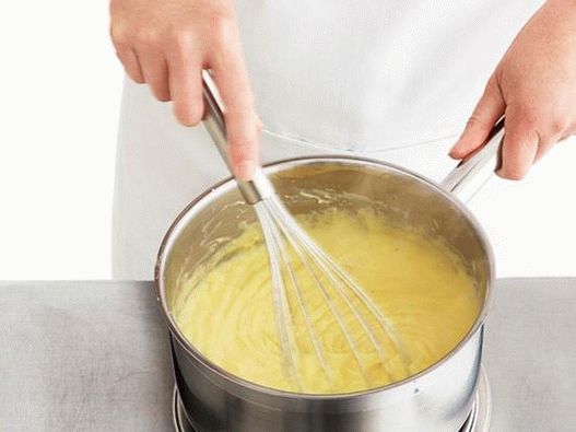 Crockembusch - um bolo de profiteroles