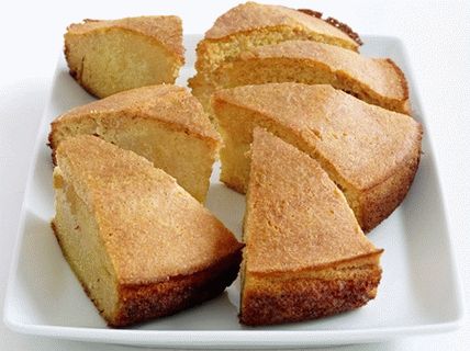 Foto de um cupcake de milho integral (pão de milho)