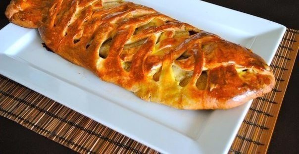 Kulebyaka com filé de bacalhau