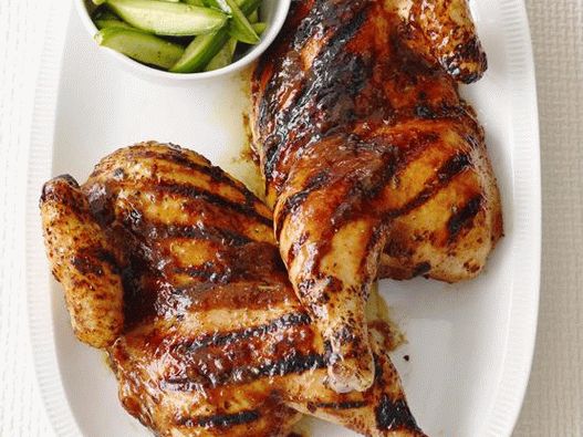 Foto de frango para churrasco com molho Hoisin