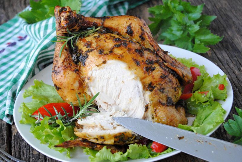 Frango inteiro no forno