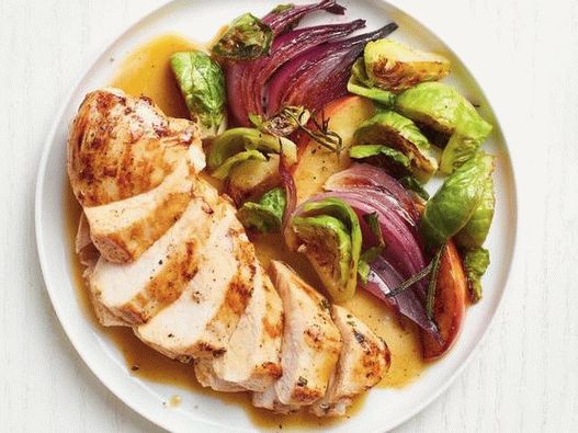 Foto Frango e couve de Bruxelas com molho de suco de maçã