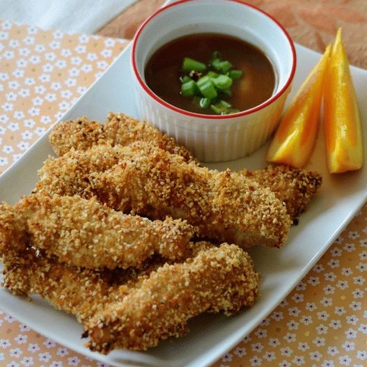 Foto de frango frito com molho de gengibre