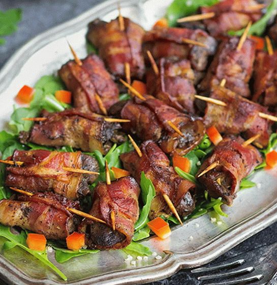Fígado de galinha em bacon