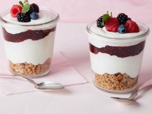 Foto mousse de cheesecake de verão com requeijão