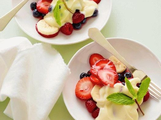 Foto do prato - Salada de frutas com licor de limoncello