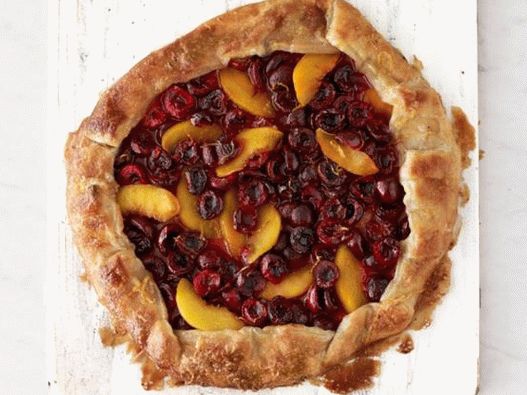 Foto do prato - Galette com cerejas e pêssegos