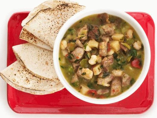 Foto do prato - Ragout (ensopado) de pimentão verde com carne de porco