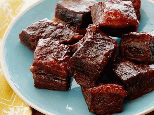 Costelinha no forno com molho barbecue