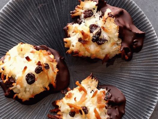 Fotografia de pratos - Macaroons de coco com chocolate