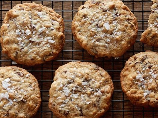Pratos fotográficos - Super deliciosos biscoitos de aveia com pedaços de chocolate