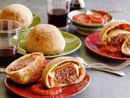 Pizza de hambúrguer de pepperoni