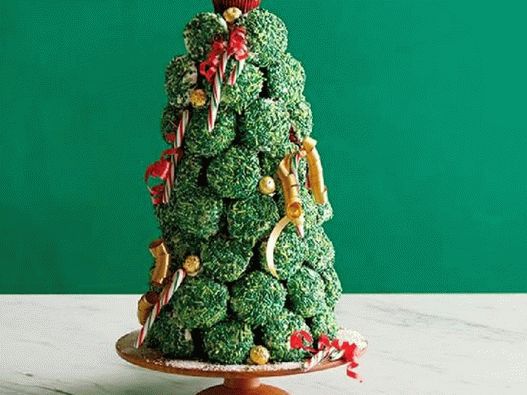Árvore de Natal feita de cupcakes