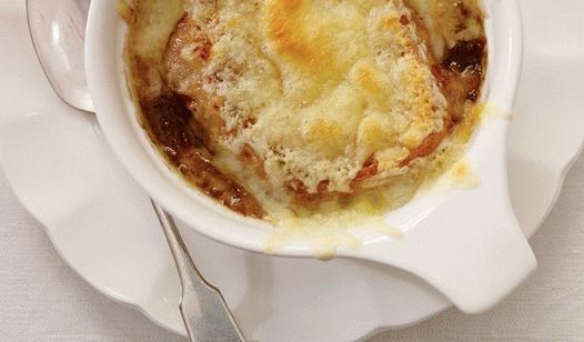 Foto sopa de cebola com queijo