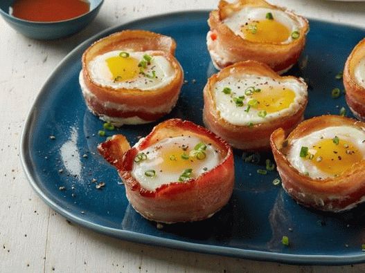 Foto de muffins de bacon e ovo (dieta Whole30)