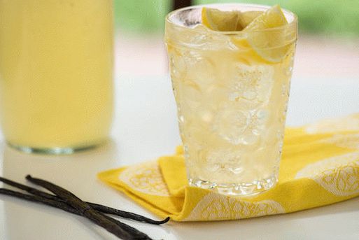 Foto limonada com mel e baunilha