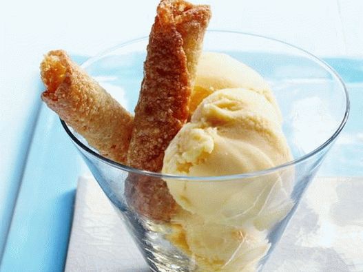 Foto tule de biscoito de amêndoa