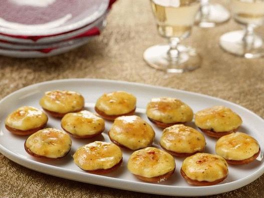 Pratos fotográficos - Pequenos bolos creme brulee