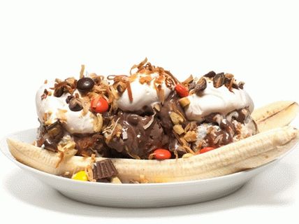 Foto Sorvete com banana e amendoim