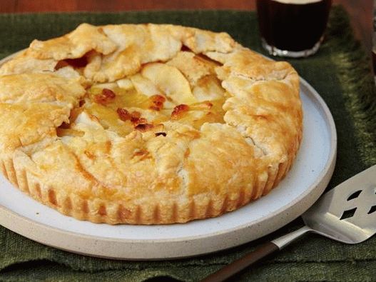 Foto do prato - torta com maçãs caramelo e manteiga marrom
