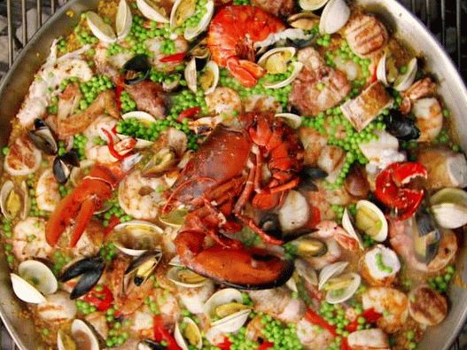 Foto de paella grelhada