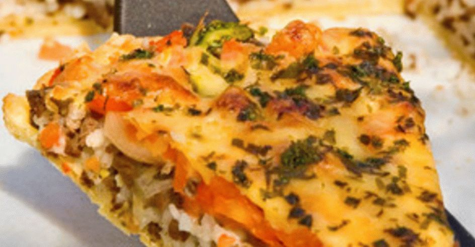 Pizza de cordeiro e arroz